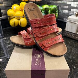 Clarks Women's Red Leather Sandals. Size 7
